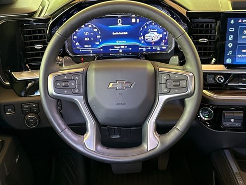 Used 2025 Chevrolet Silverado 1500 RST w/ Convenience Package II AWD/4WD image 18