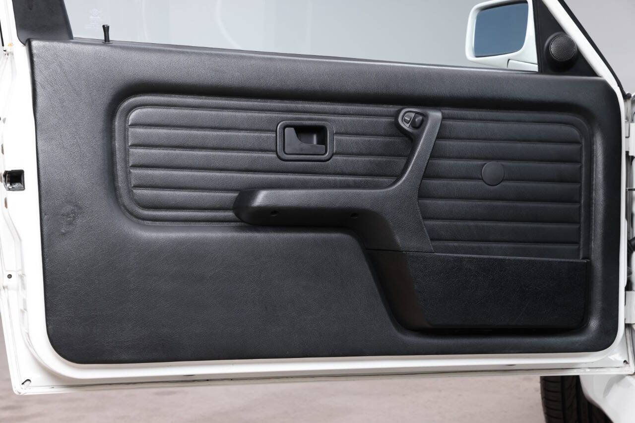 Used 1988 BMW M3 Coupe RWD image 77