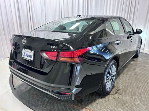 Used 2023 Nissan Altima 2.5 SV image 27