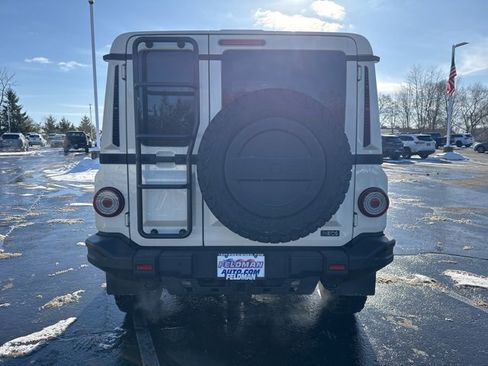 New 2025 INEOS Grenadier Fieldmaster Edition image 6