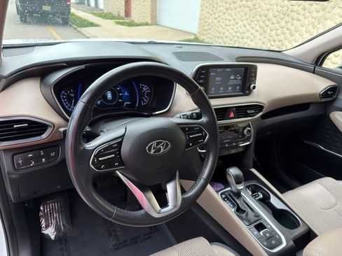 Used 2019 Hyundai Santa Fe SEL AWD/4WD image 15