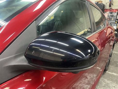 Used 2023 Nissan Sentra SR w/ SR Premium Package image 23