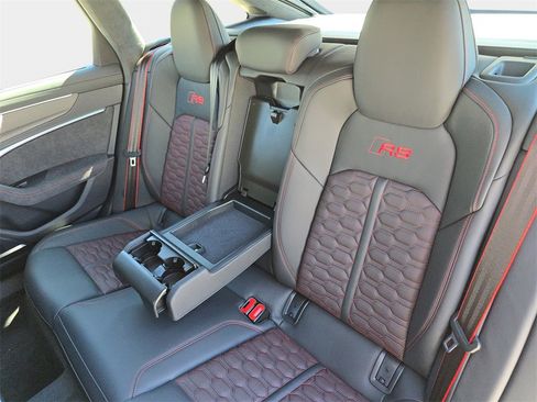 New 2026 Audi RS 6 performance image 14