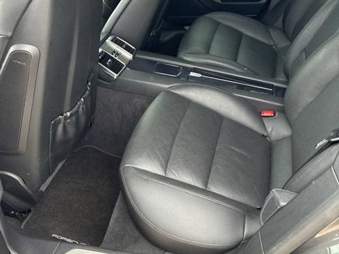 Used 2013 Porsche Panamera S RWD image 8