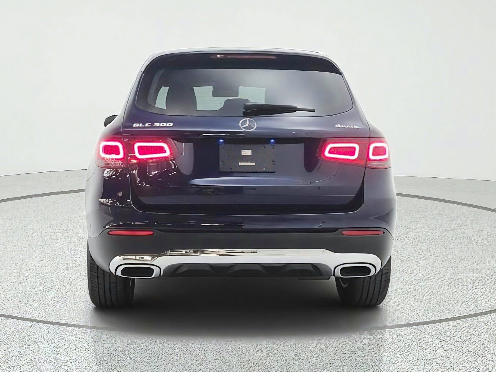 Certified 2022 Mercedes-Benz GLC 300 4MATIC w/ Premium Package Lite image 6
