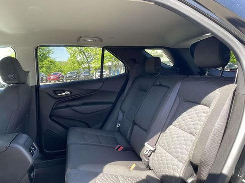 Used 2018 Chevrolet Equinox LT image 16