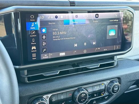 Used 2024 Jeep Wrangler Sport S image 14