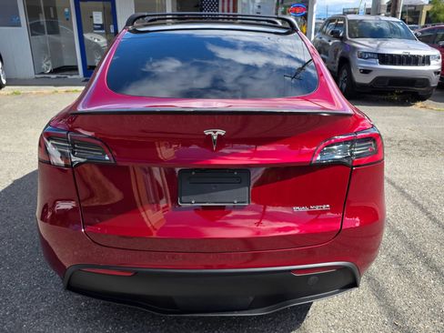 Used 2025 Tesla Model Y Long Range AWD/4WD image 6