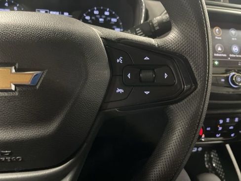 Used 2023 Chevrolet TrailBlazer LT AWD/4WD image 19