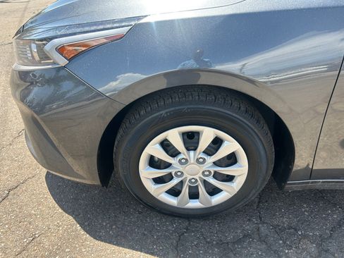 Used 2024 Kia Forte LX FWD image 11