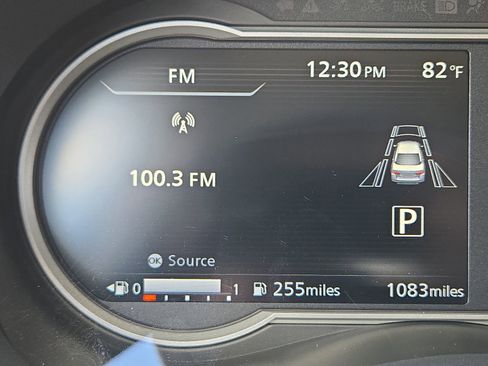 Certified 2025 Nissan Versa SR w/ Trunk Package image 24