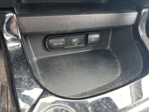 Used 2022 Kia Seltos S AWD/4WD image 25