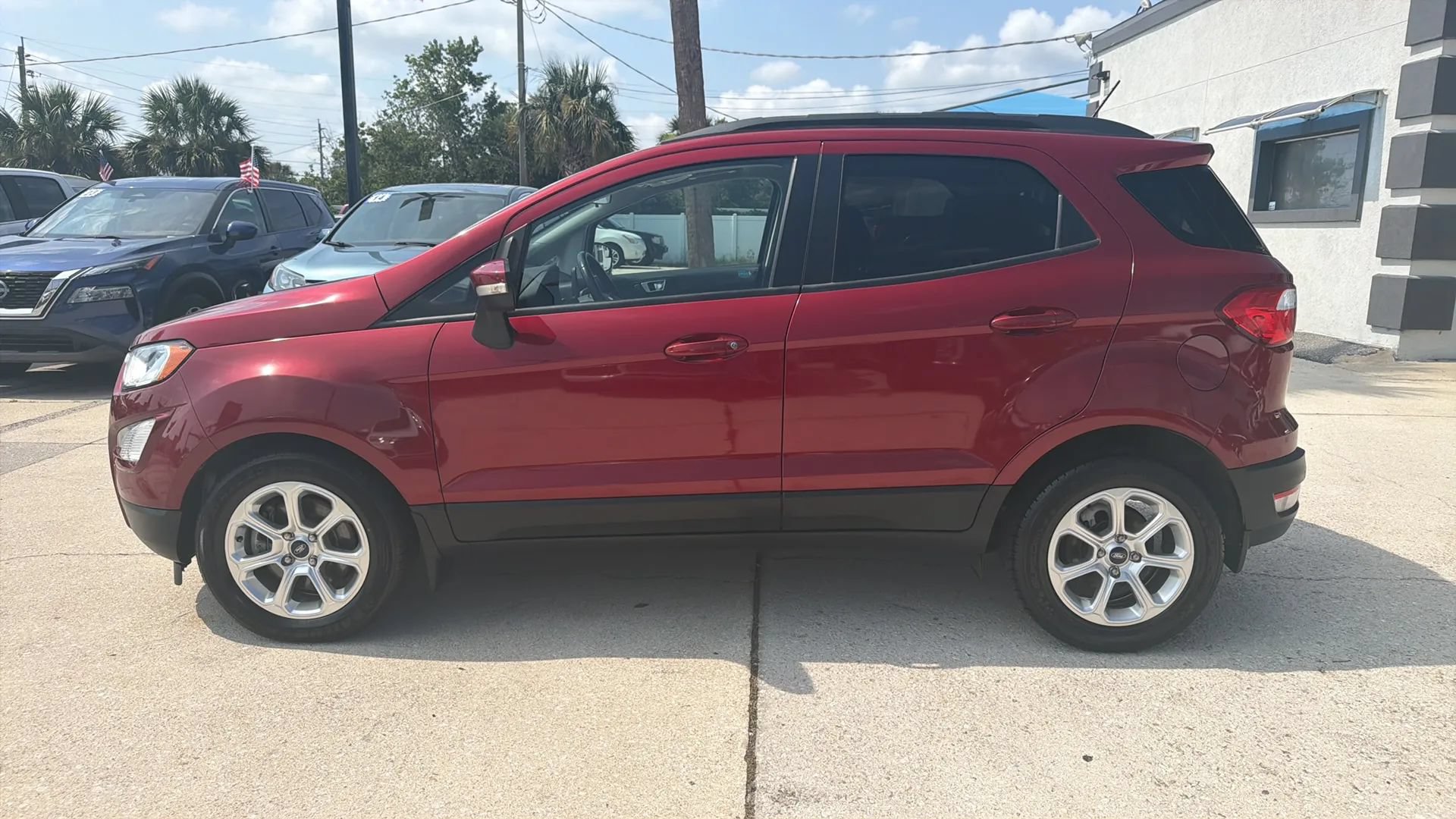 Used 2018 Ford EcoSport SE FWD image 2