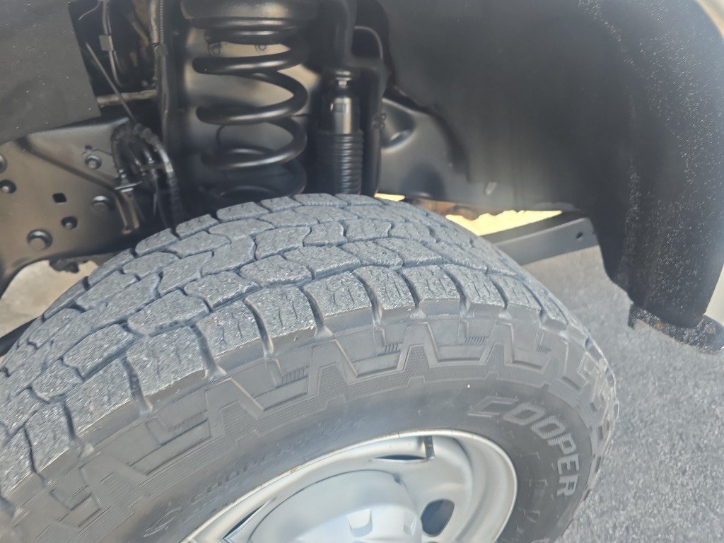 Used 2017 Ford F250 XL w/ Power Equipment Group AWD/4WD image 23