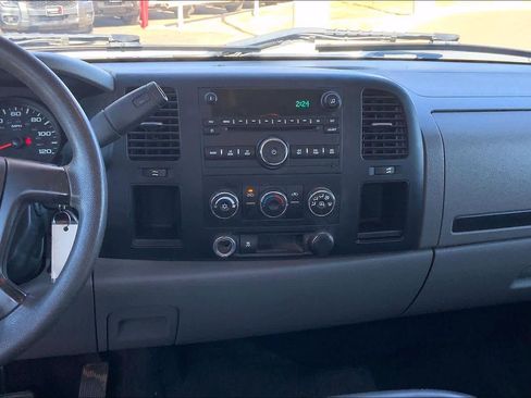 Used 2011 Chevrolet Silverado 1500 LS image 6