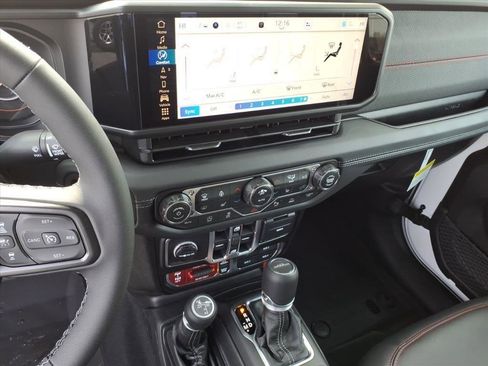 New 2026 Jeep Gladiator Rubicon image 16