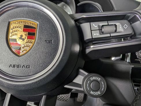 New 2026 Porsche Macan S image 33