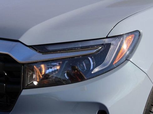 Certified 2024 Honda Ridgeline RTL image 12