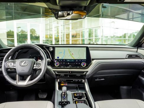 Used 2026 Lexus TX 350 FWD w/ Technology Package image 5