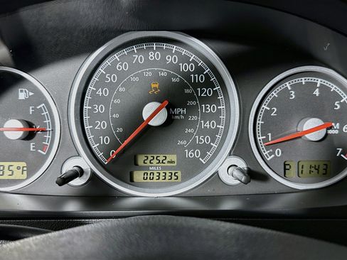 Used 2004 Chrysler Crossfire Coupe RWD image 35