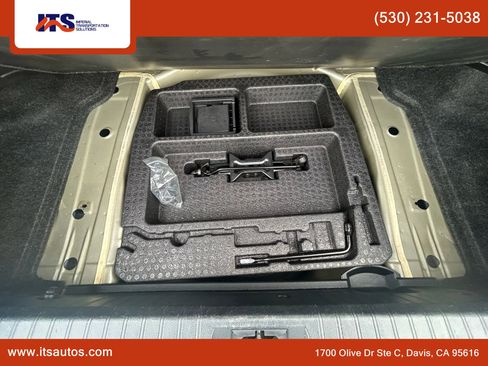 Used 2016 Subaru Legacy 3.6R Limited image 25