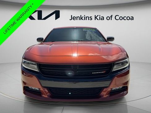 Used 2021 Dodge Charger SXT w/ Blacktop Package RWD image 12