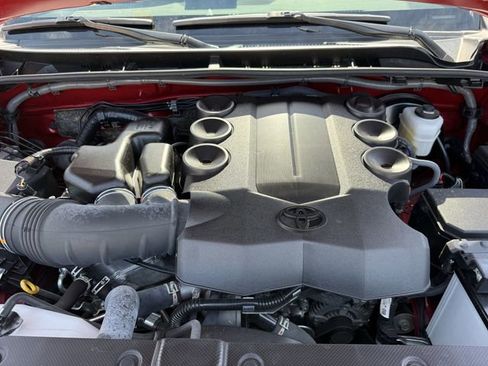Used 2024 Toyota 4Runner Limited RWD image 34