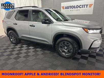 Used 2025 Honda Pilot TrailSport
