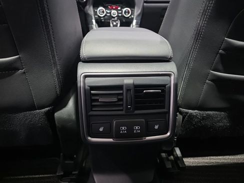 Used 2023 Subaru Forester Touring AWD/4WD image 12