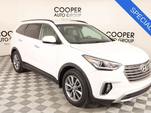 Used 2017 Hyundai Santa Fe Limited image 1