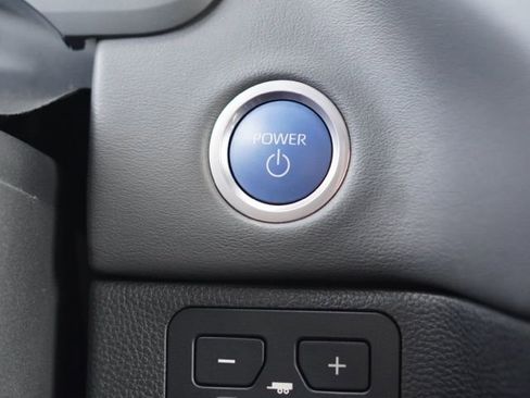 Certified 2023 Toyota Sequoia Platinum AWD/4WD image 25