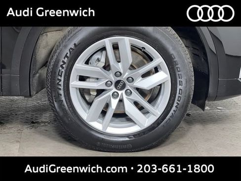 Used 2023 Audi Q5 2.0T Premium w/ Convenience Package AWD/4WD image 9