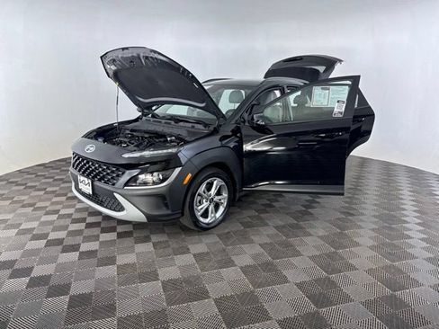 Used 2023 Hyundai Kona SEL AWD/4WD image 12
