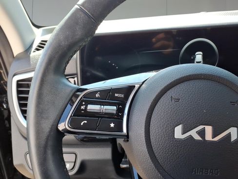 Used 2024 Kia Seltos S AWD/4WD image 13