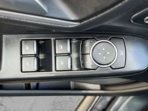 Certified 2025 Ford Escape Platinum image 16