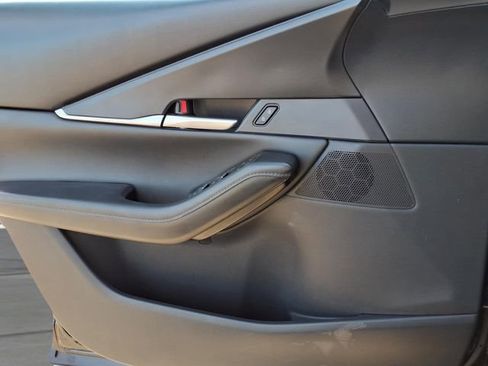 Used 2025 MAZDA CX-30 AWD 2.5 S w/ Select Sport Pkg image 17