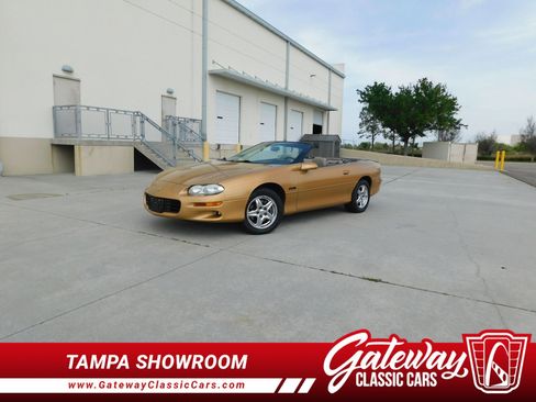 Used 1998 Chevrolet Camaro Z28 image 1