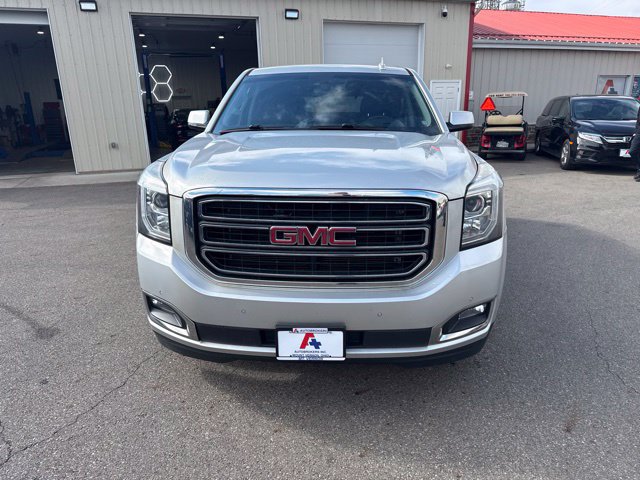 Used 2017 GMC Yukon SLT AWD/4WD image 8