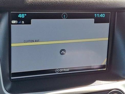 Used 2019 GMC Yukon SLT w/ Open Road Package AWD/4WD image 17