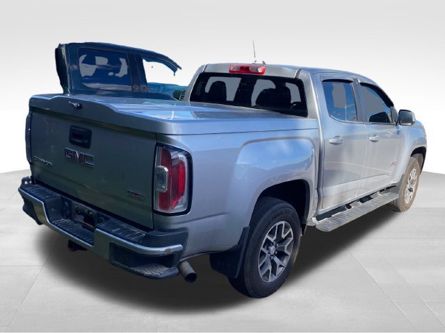 Used 2015 GMC Canyon SLE AWD/4WD image 2