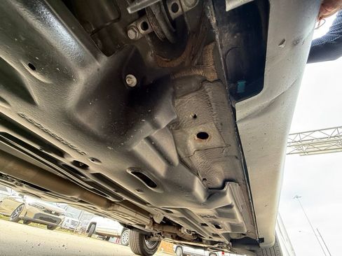 Used 2020 Jeep Cherokee Limited AWD/4WD image 16