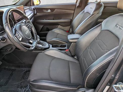 Used 2023 Kia Forte GT-Line w/ GT-Line Technology Package FWD image 22