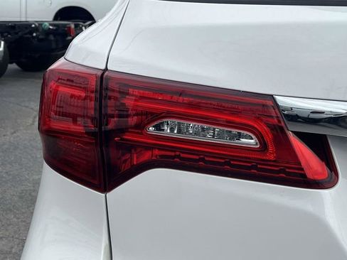 Used 2020 Acura MDX FWD image 10