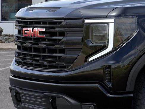 New 2026 GMC Sierra 1500 Elevation image 13