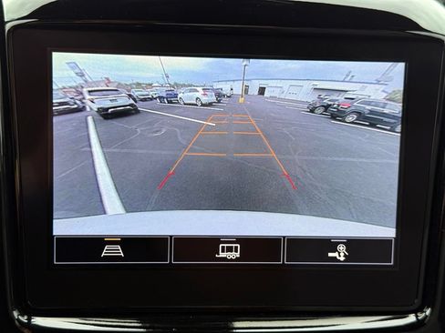 Used 2023 Chevrolet Traverse LT AWD/4WD image 31