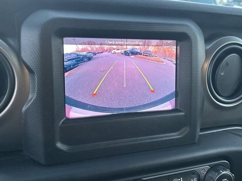 Used 2020 Jeep Wrangler Unlimited Sport S image 34