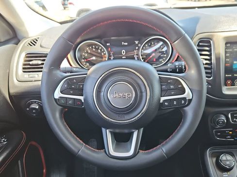 Used 2021 Jeep Compass Trailhawk AWD/4WD image 22