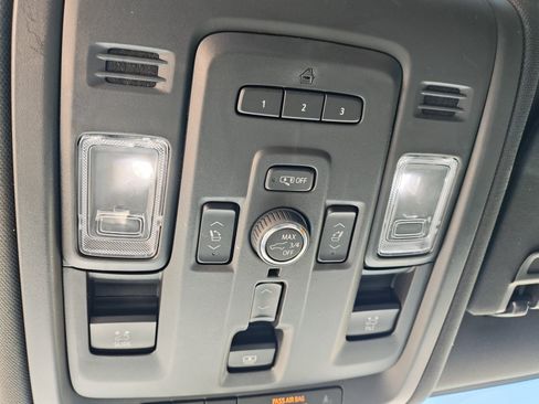 Used 2024 GMC Yukon Denali w/ Max Trailering Package AWD/4WD image 21