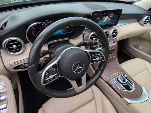 Used 2021 Mercedes-Benz C 300 4MATIC Sedan image 10