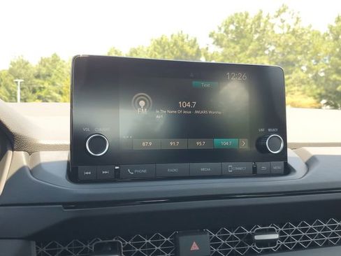 New 2025 Honda Accord SE image 30